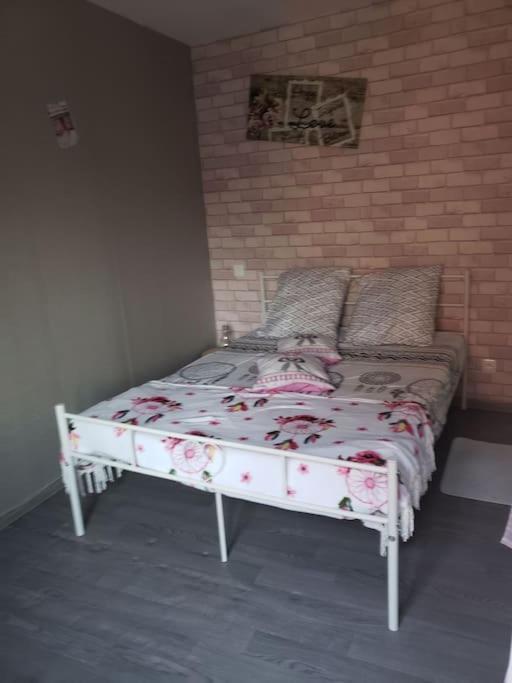 Maison Chez Fredo Calais Eksteriør billede